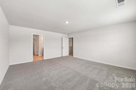 618 Dazzle Loop Newton NC 28658