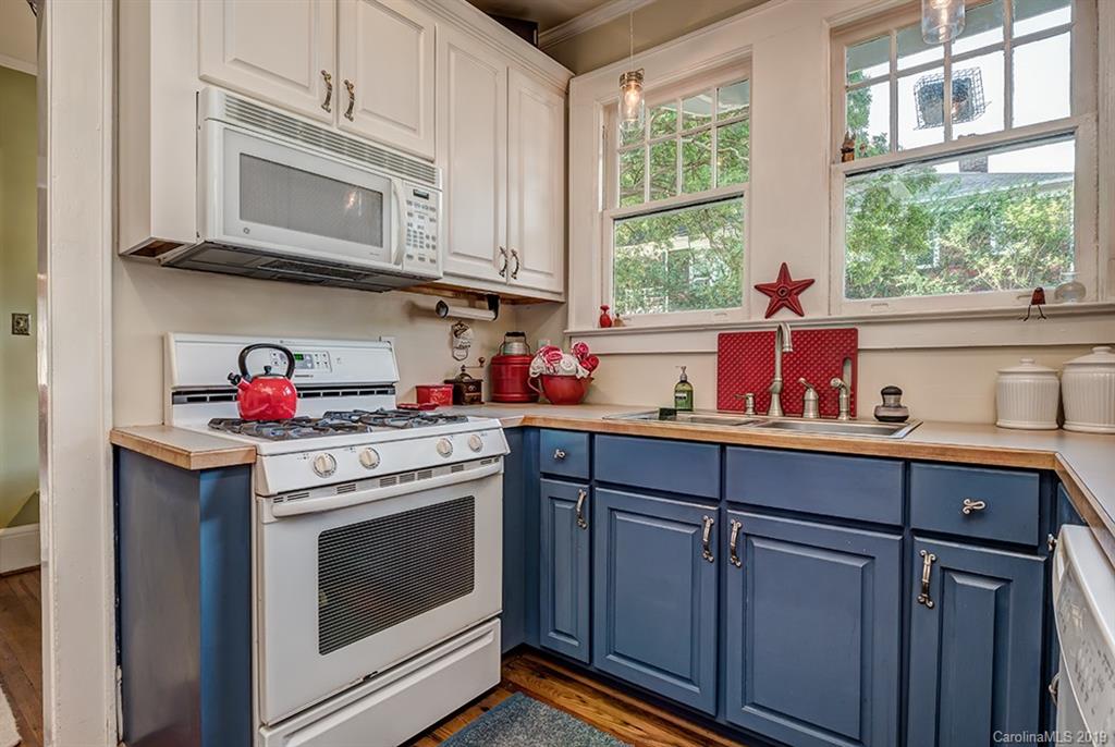 801 Hawthorne Lane Charlotte NC 28204
