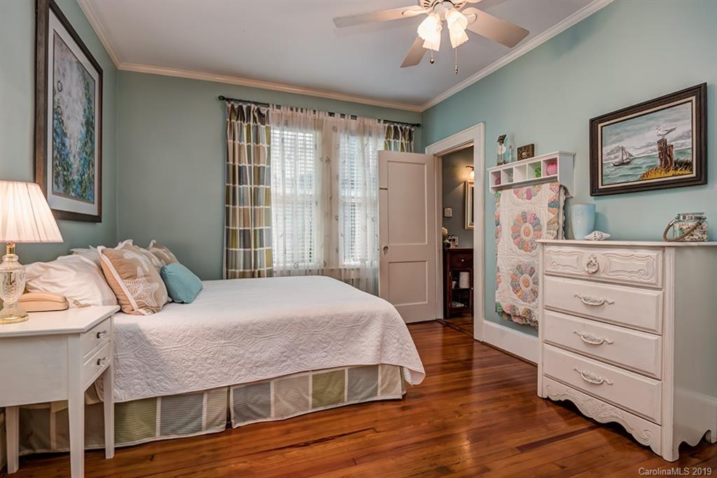 801 Hawthorne Lane Charlotte NC 28204