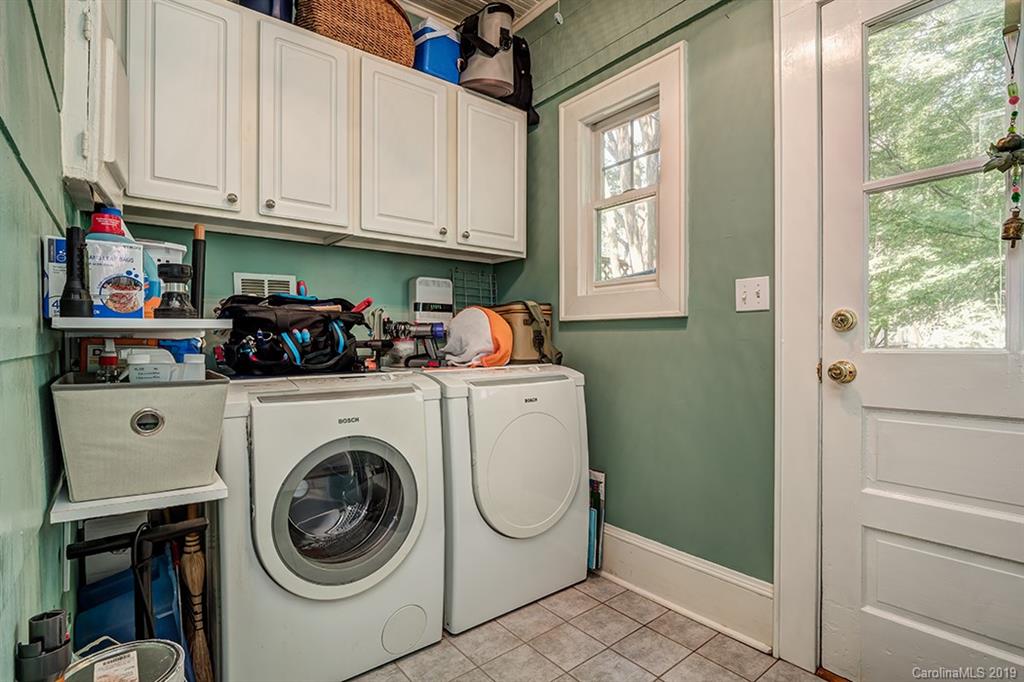 801 Hawthorne Lane Charlotte NC 28204