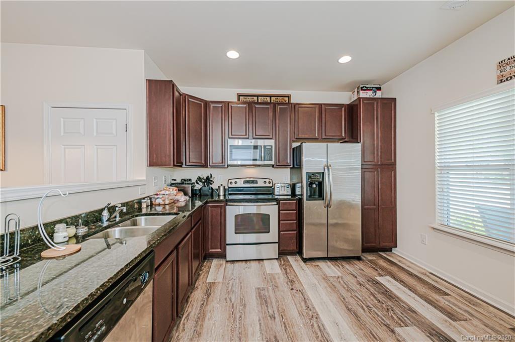 14012 Singleleaf Lane Charlotte NC 28278