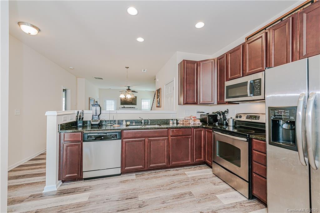 14012 Singleleaf Lane Charlotte NC 28278