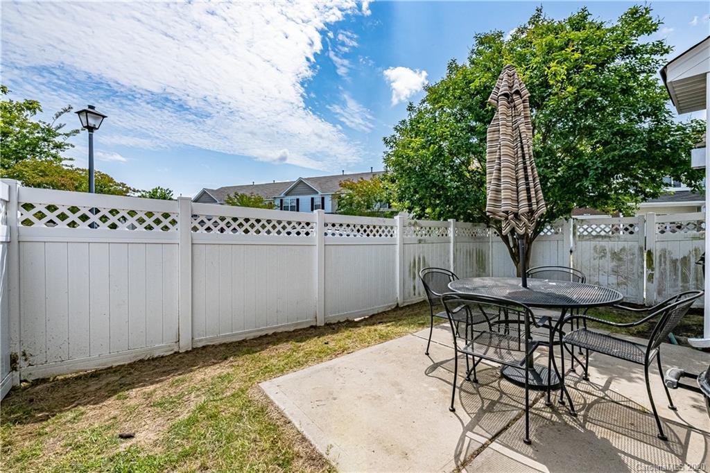 14012 Singleleaf Lane Charlotte NC 28278