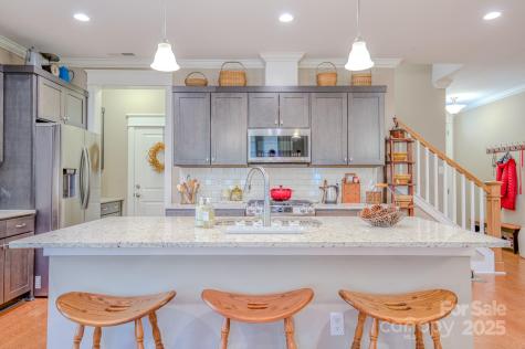 560 Sweet Birch Park Lane Black Mountain NC 28711