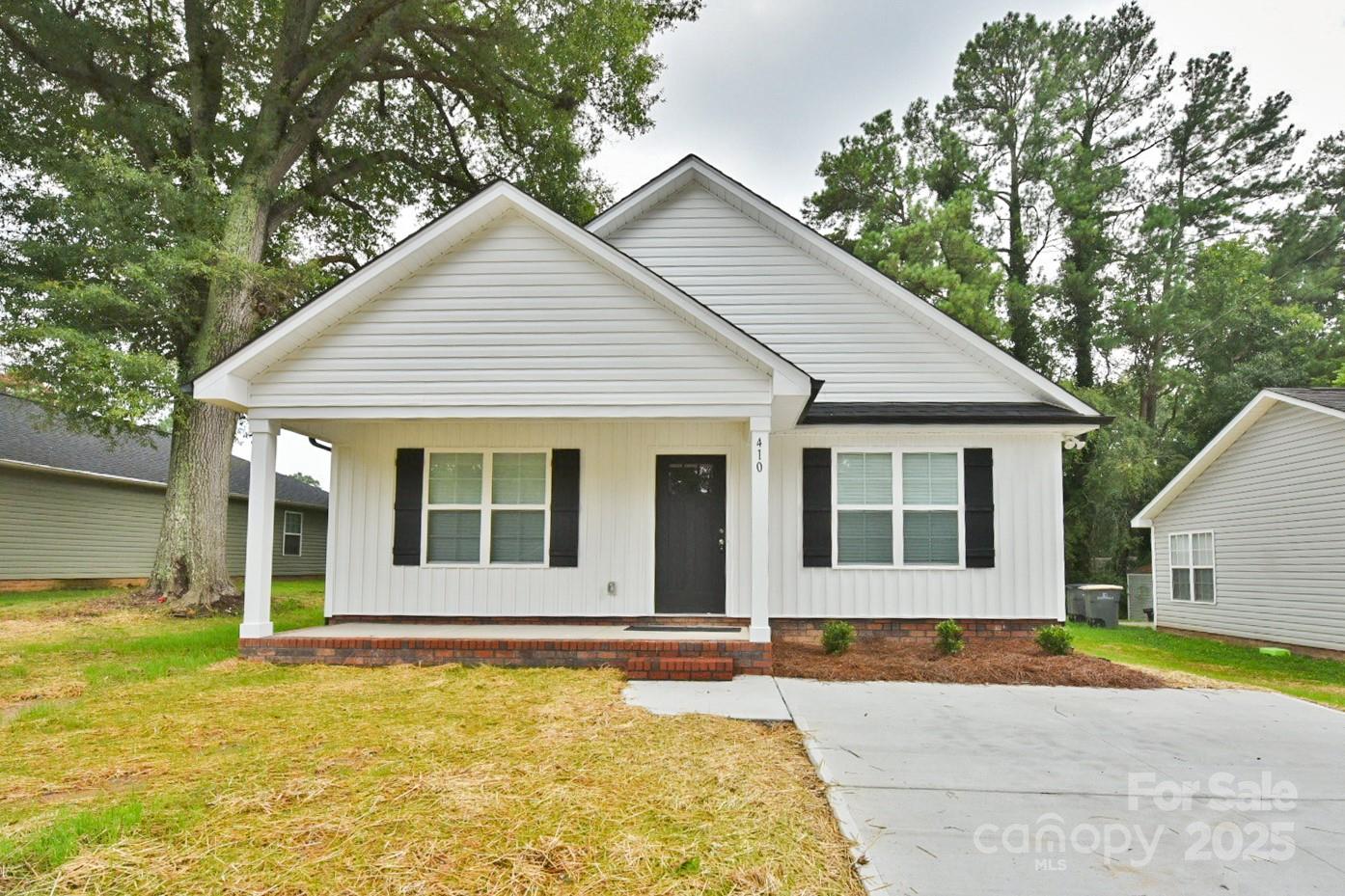 410 Coach Street Kannapolis NC 28083