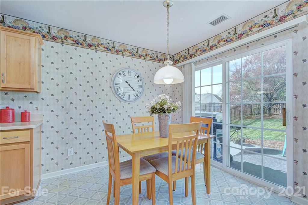 11818 Golspie Court Charlotte NC 28277