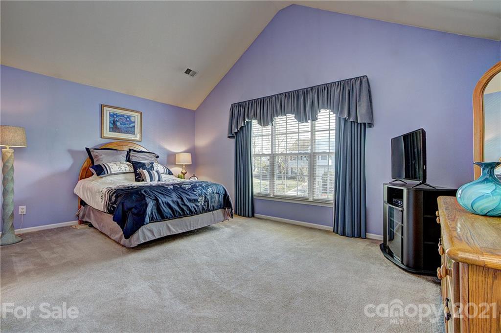 11818 Golspie Court Charlotte NC 28277
