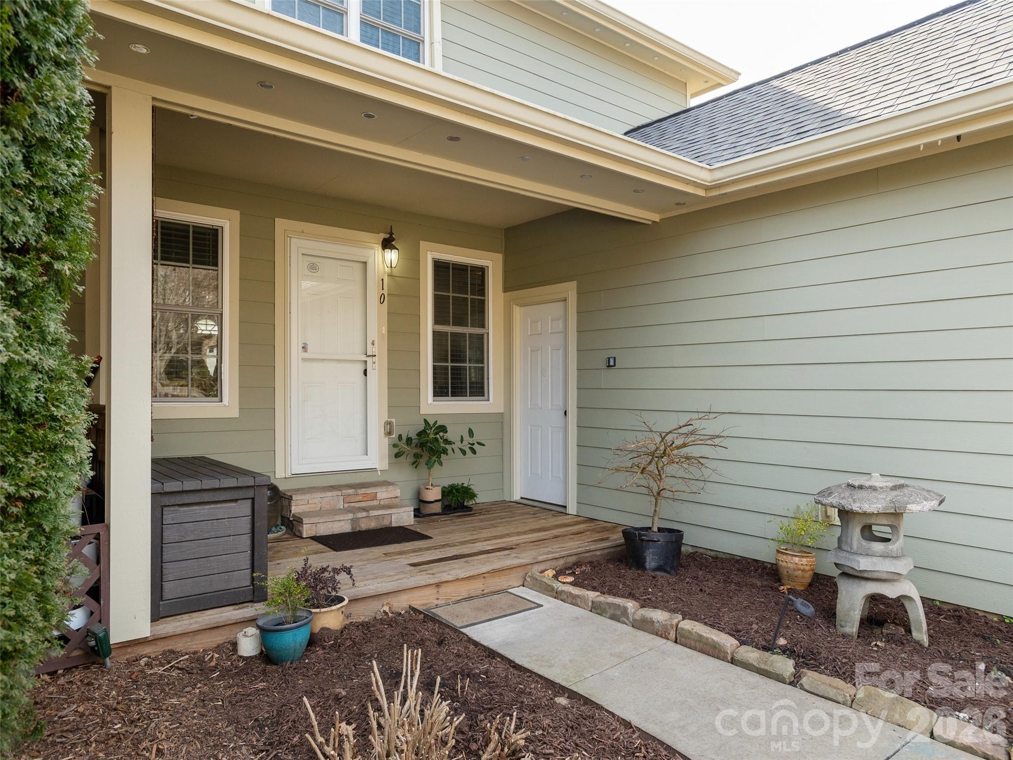 10 Aberdeen Drive Arden NC 28704