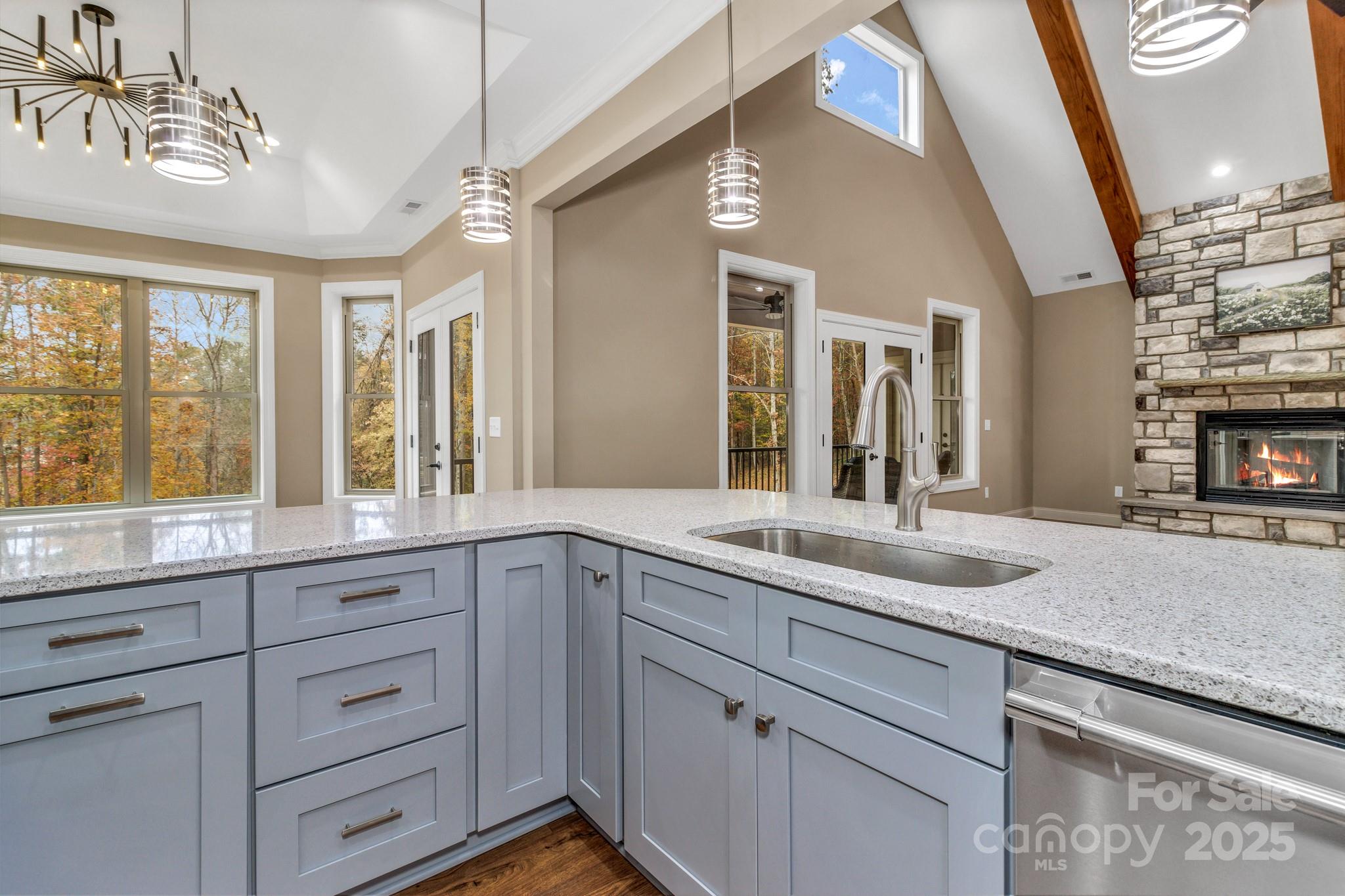 844 Settlers Trail Mars Hill NC 28754