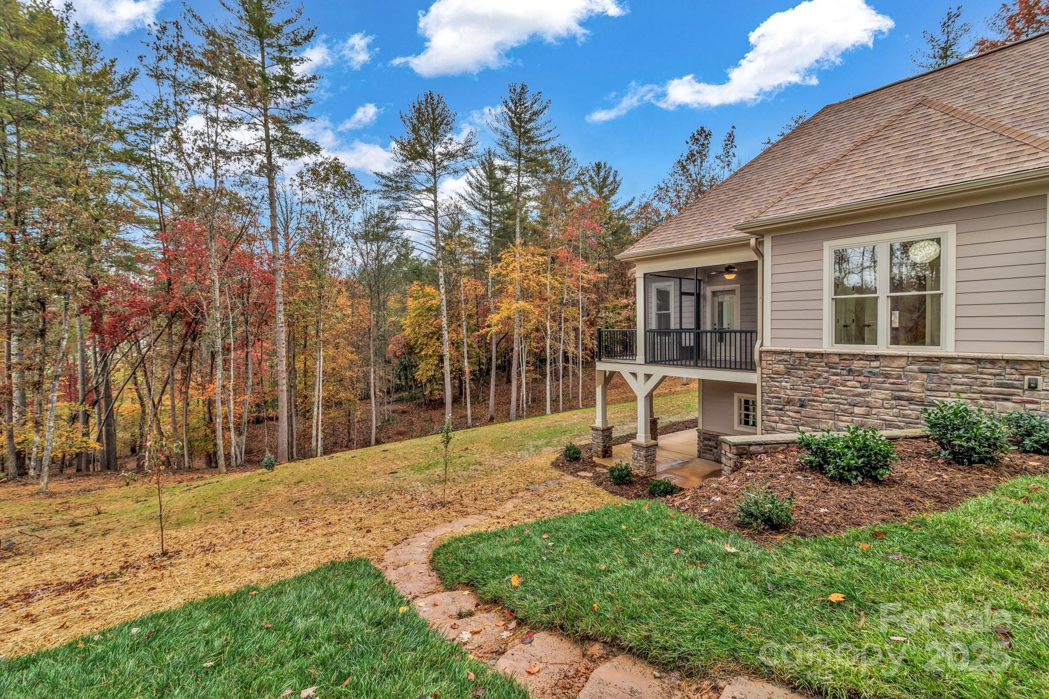 844 Settlers Trail Mars Hill NC 28754