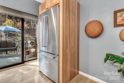 103 Cimarron Drive Asheville NC 28803