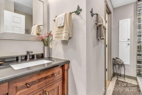 103 Cimarron Drive Asheville NC 28803