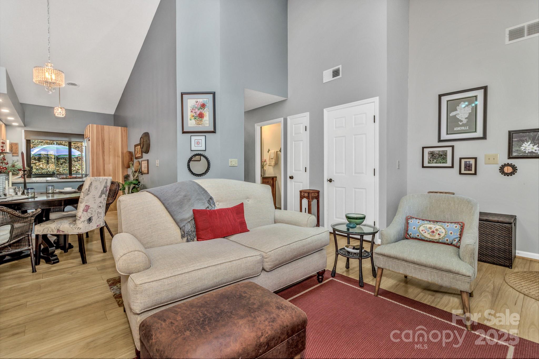 103 Cimarron Drive Asheville NC 28803