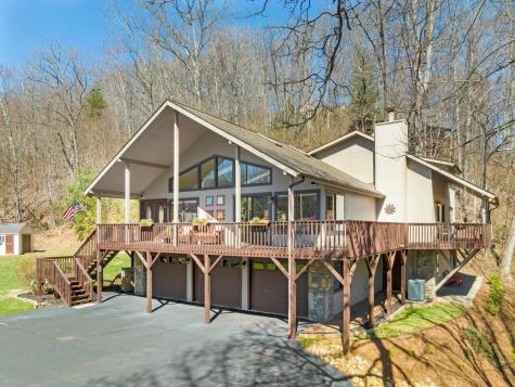 212 Nicholas Lane Maggie Valley NC 28751