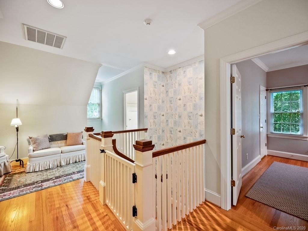 2440 Overhill Road Charlotte NC 28211