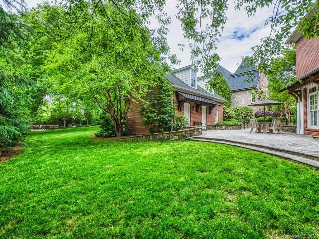 2440 Overhill Road Charlotte NC 28211