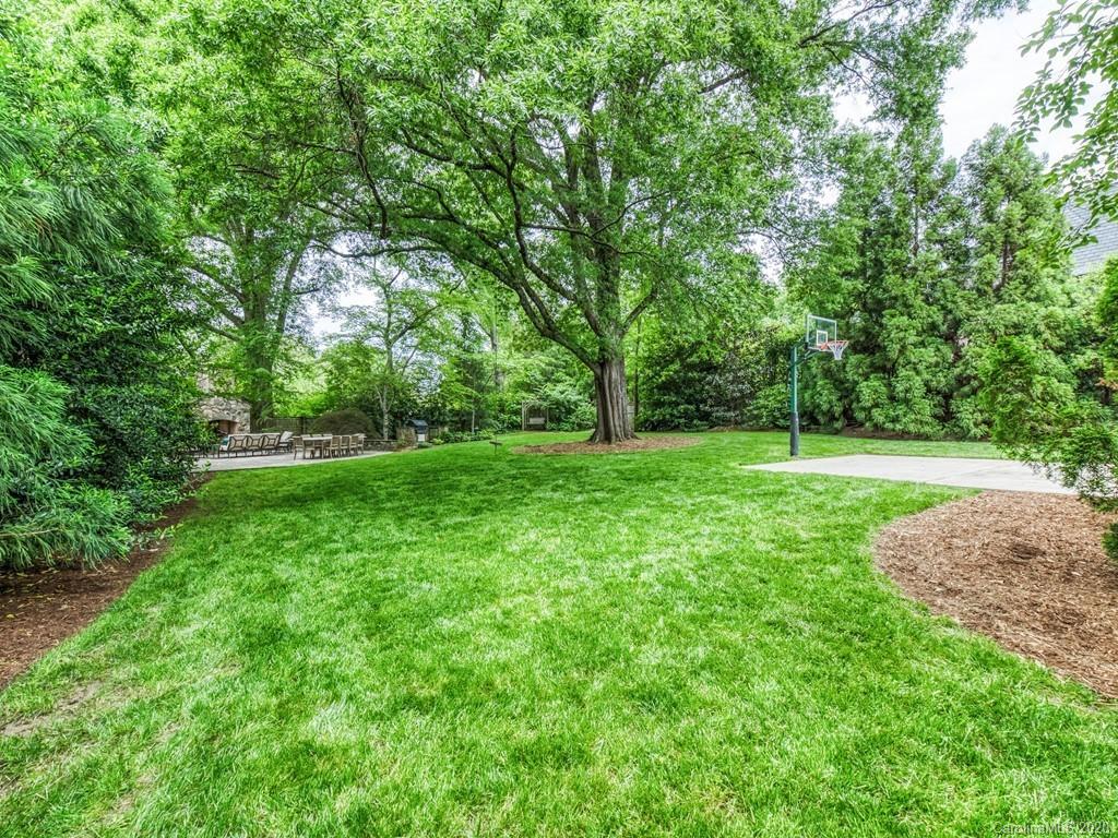 2440 Overhill Road Charlotte NC 28211