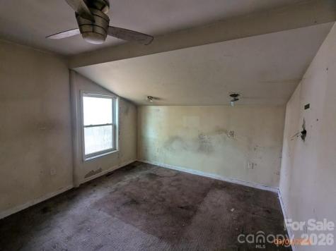 379 Oakview Park Road Asheville NC 28803