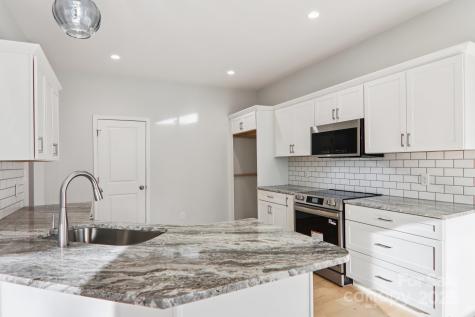 119 Lincoln Ridge Drive Candler NC 28715