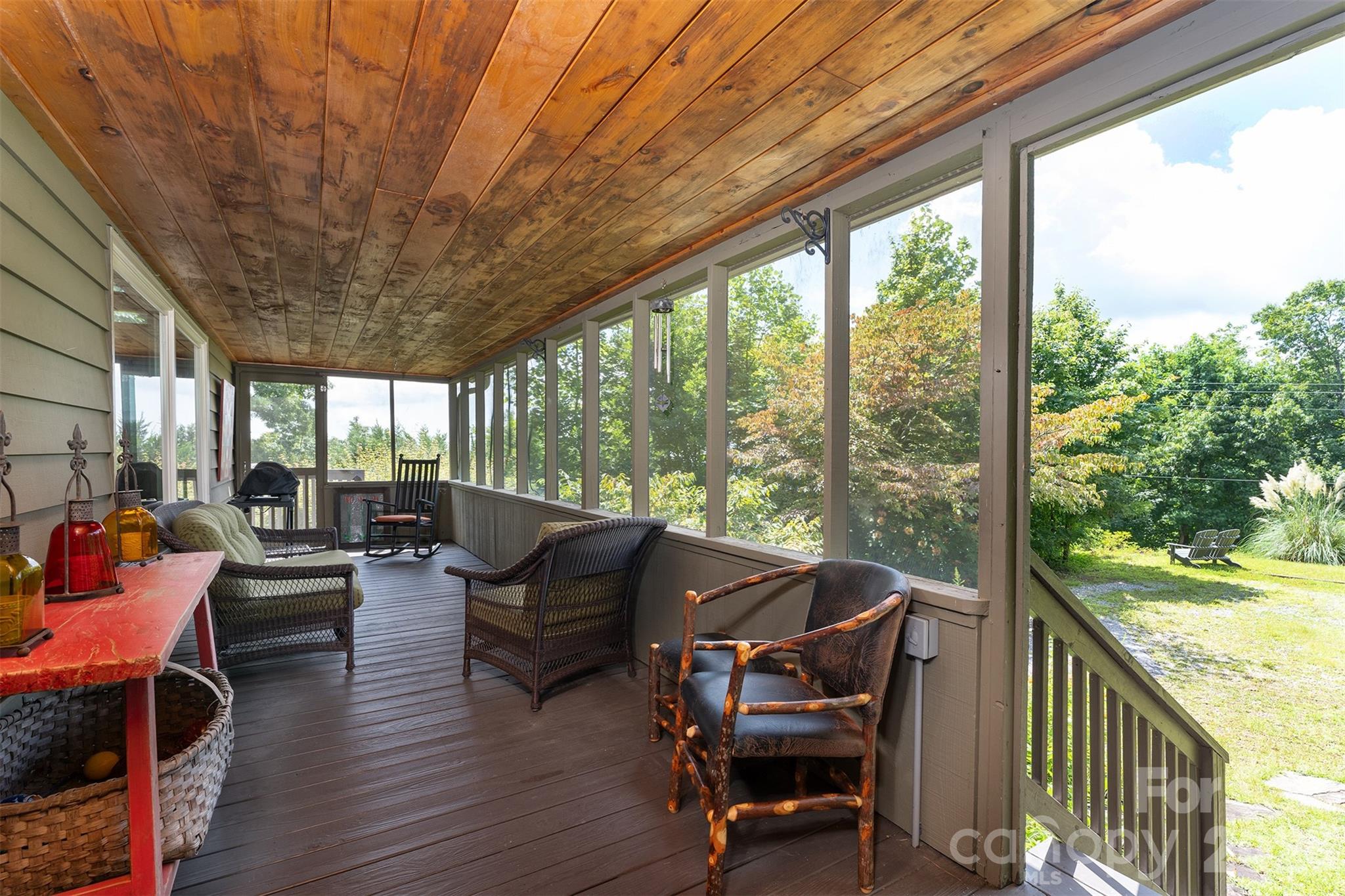 1795 Mckenzie Way N Old Fort NC 28762