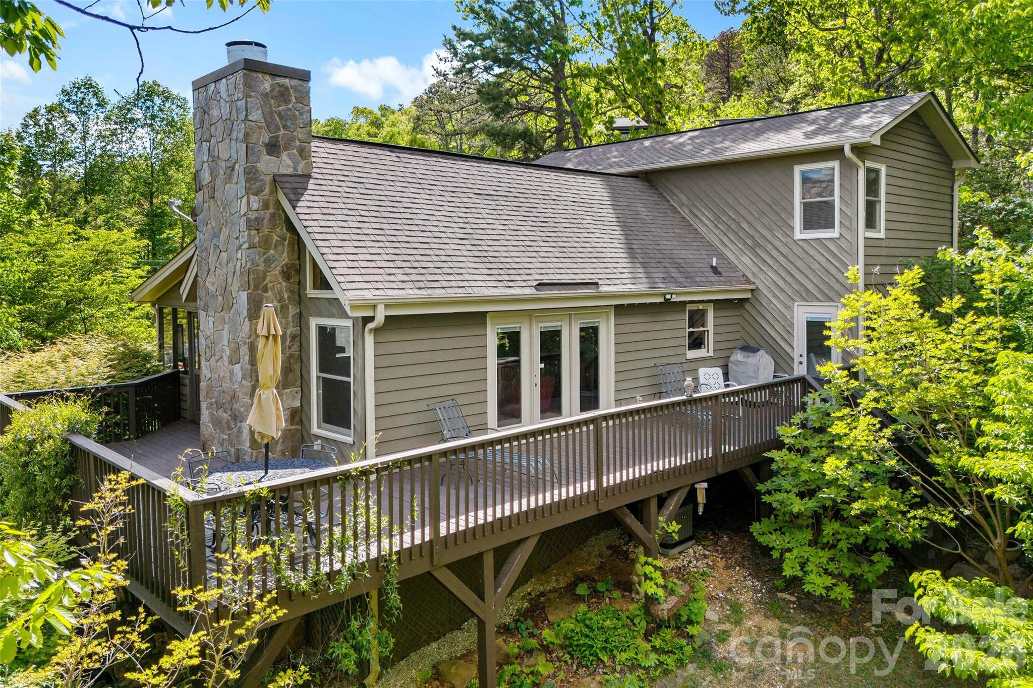 1795 Mckenzie Way N Old Fort NC 28762