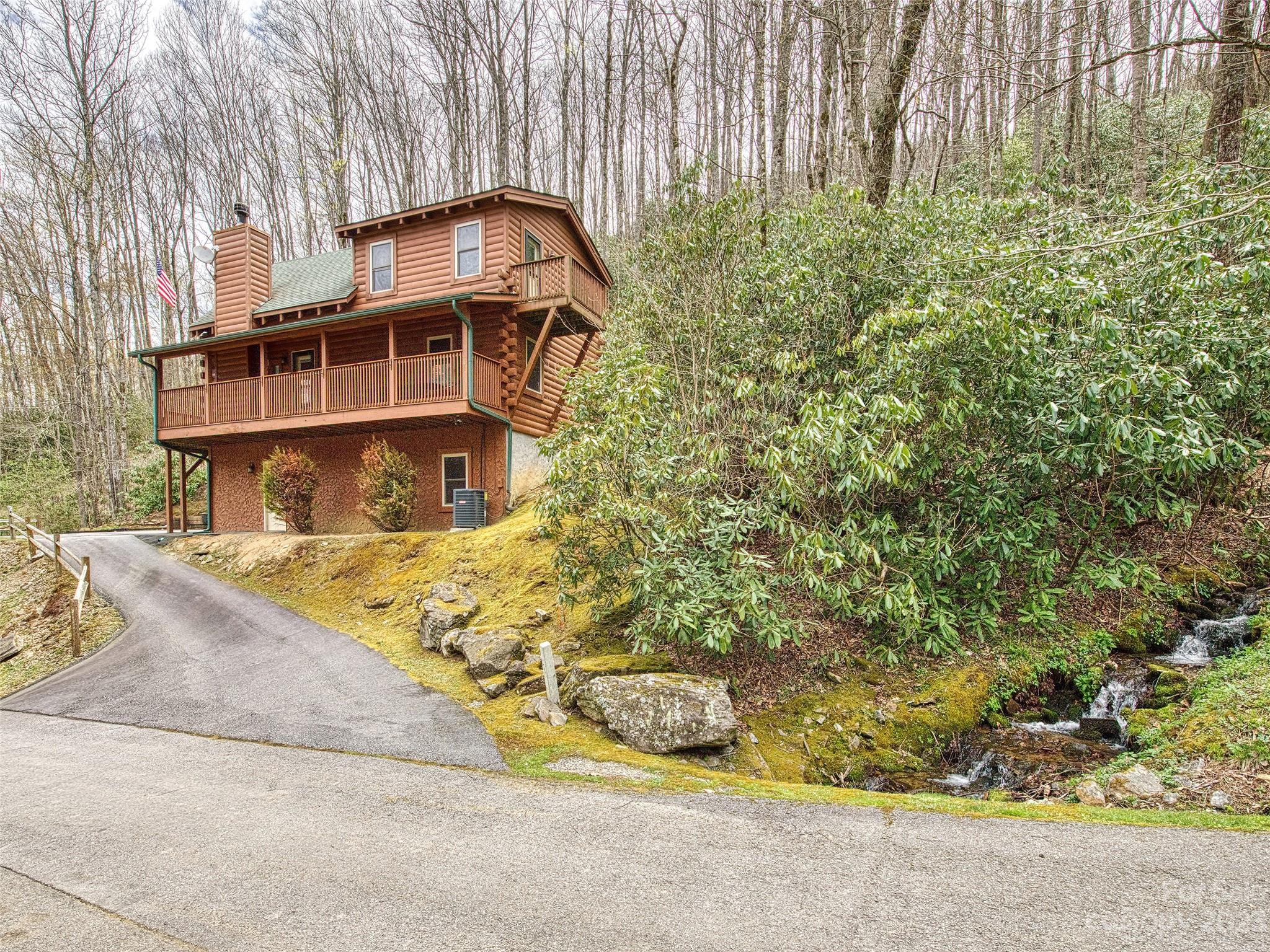 499 Jonathan Trail Maggie Valley NC 28751
