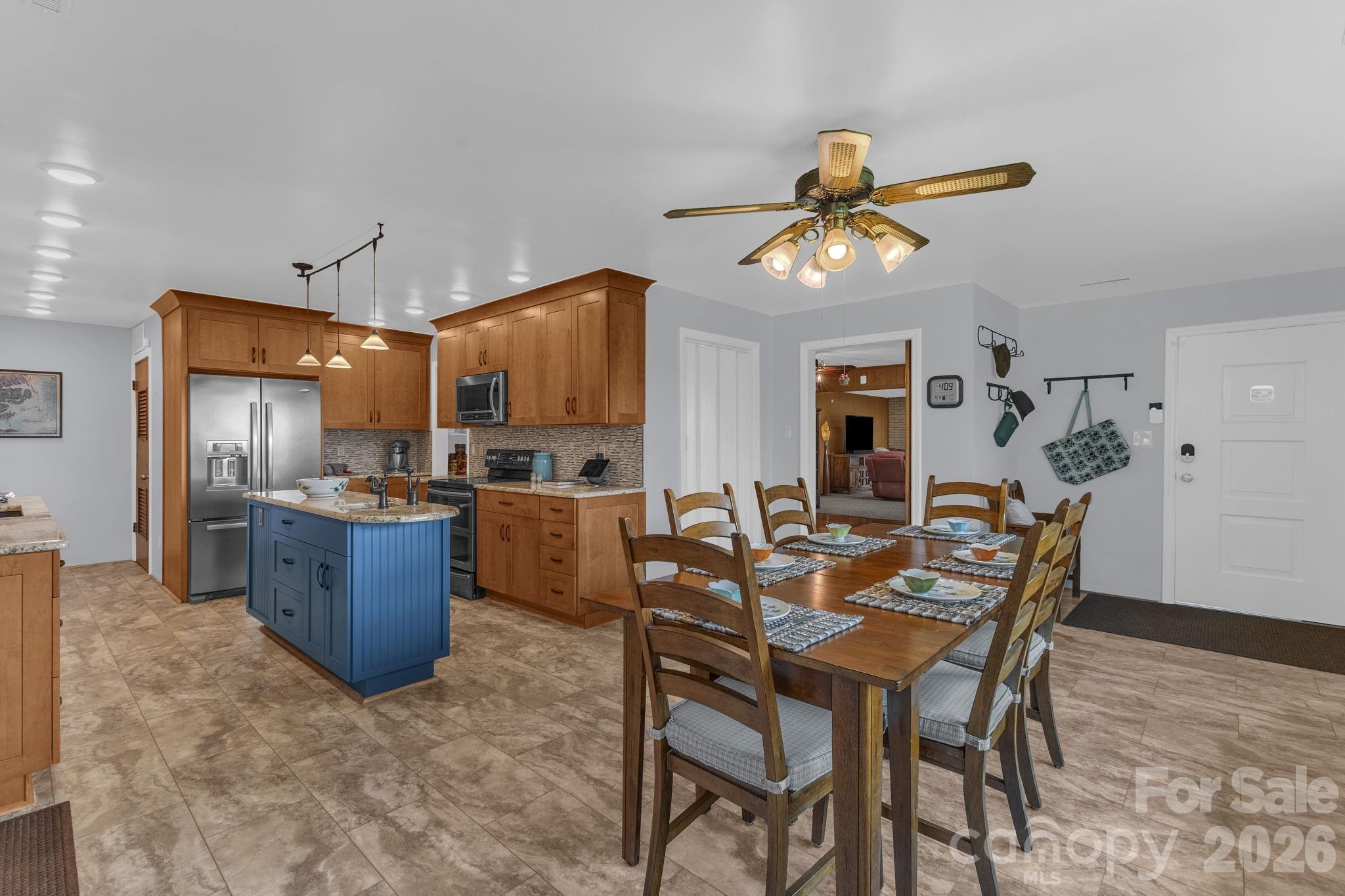 87 Rockwood Road Waynesville NC 28786