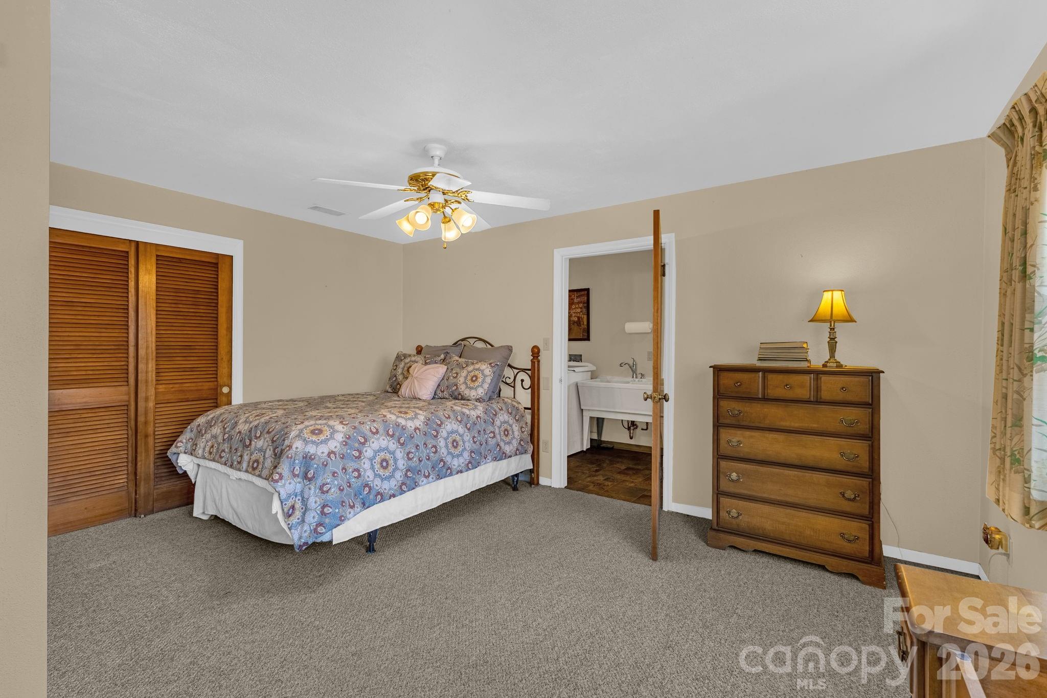 87 Rockwood Road Waynesville NC 28786