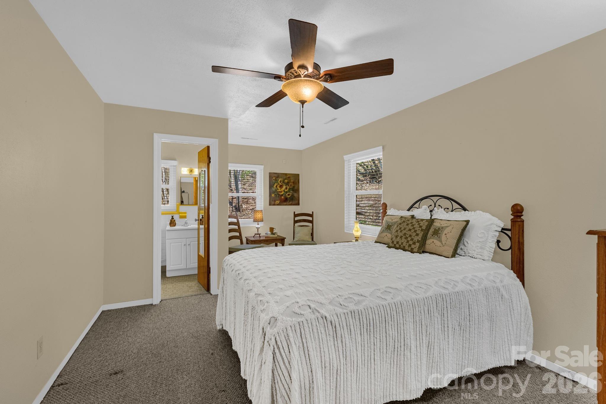 87 Rockwood Road Waynesville NC 28786