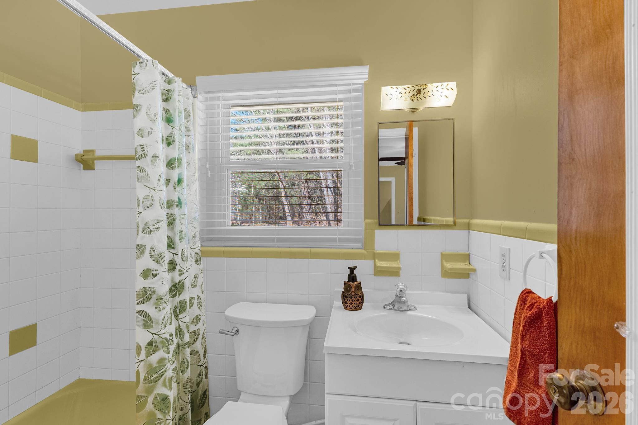 87 Rockwood Road Waynesville NC 28786