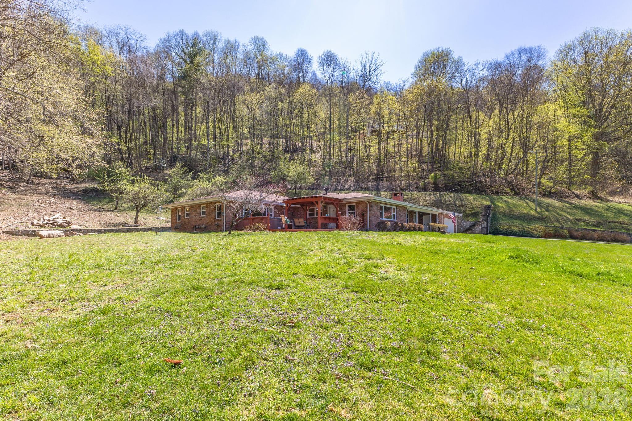 87 Rockwood Road Waynesville NC 28786