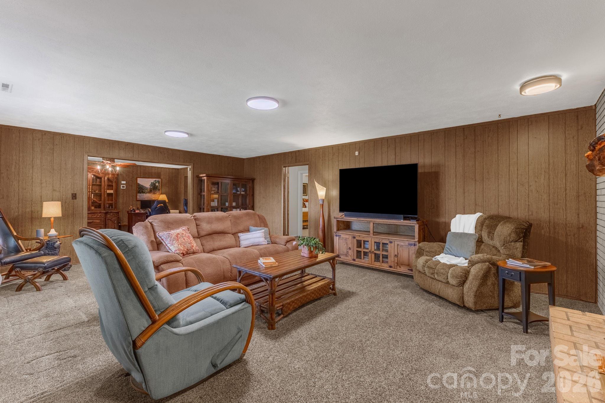 87 Rockwood Road Waynesville NC 28786
