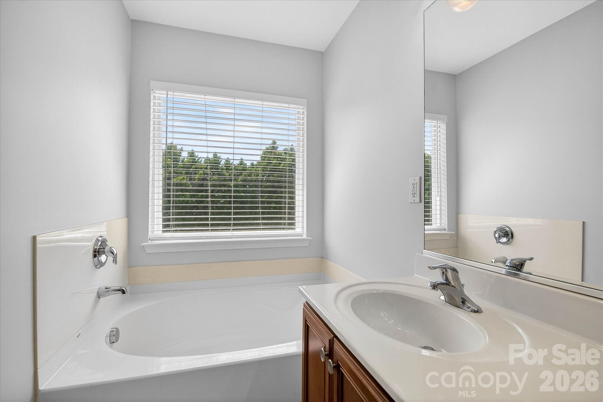 2009 Cambridge Beltway Drive Charlotte NC 28273