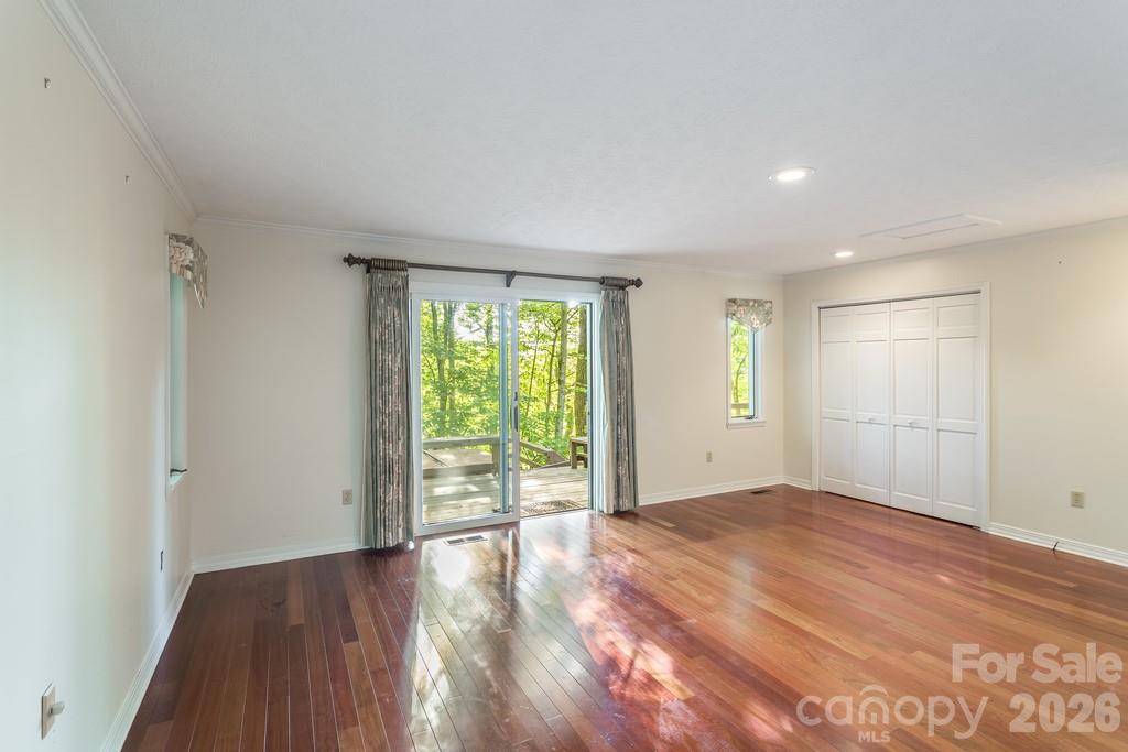 1126 Scenic Circle Waynesville NC 28786
