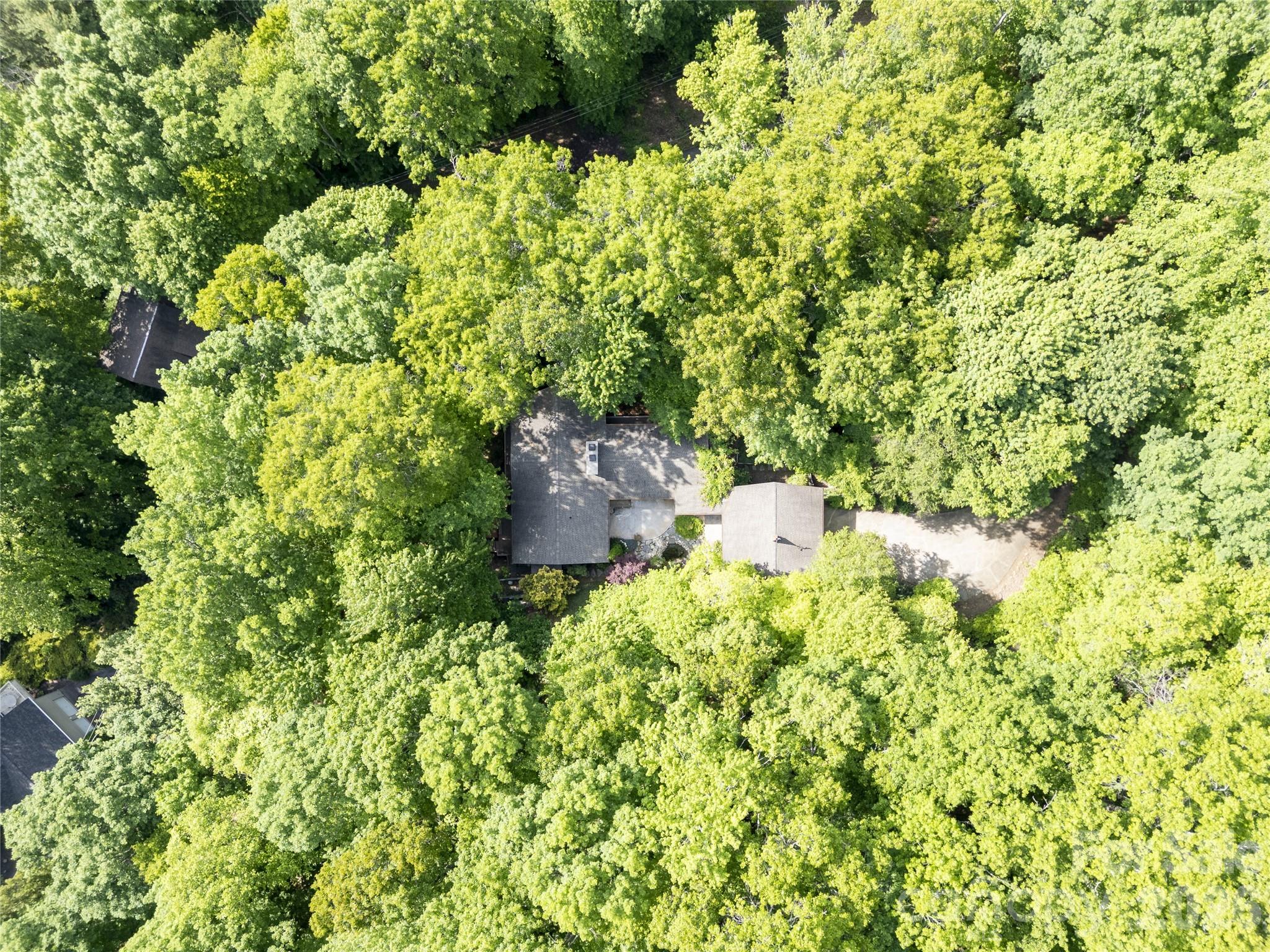 1126 Scenic Circle Waynesville NC 28786