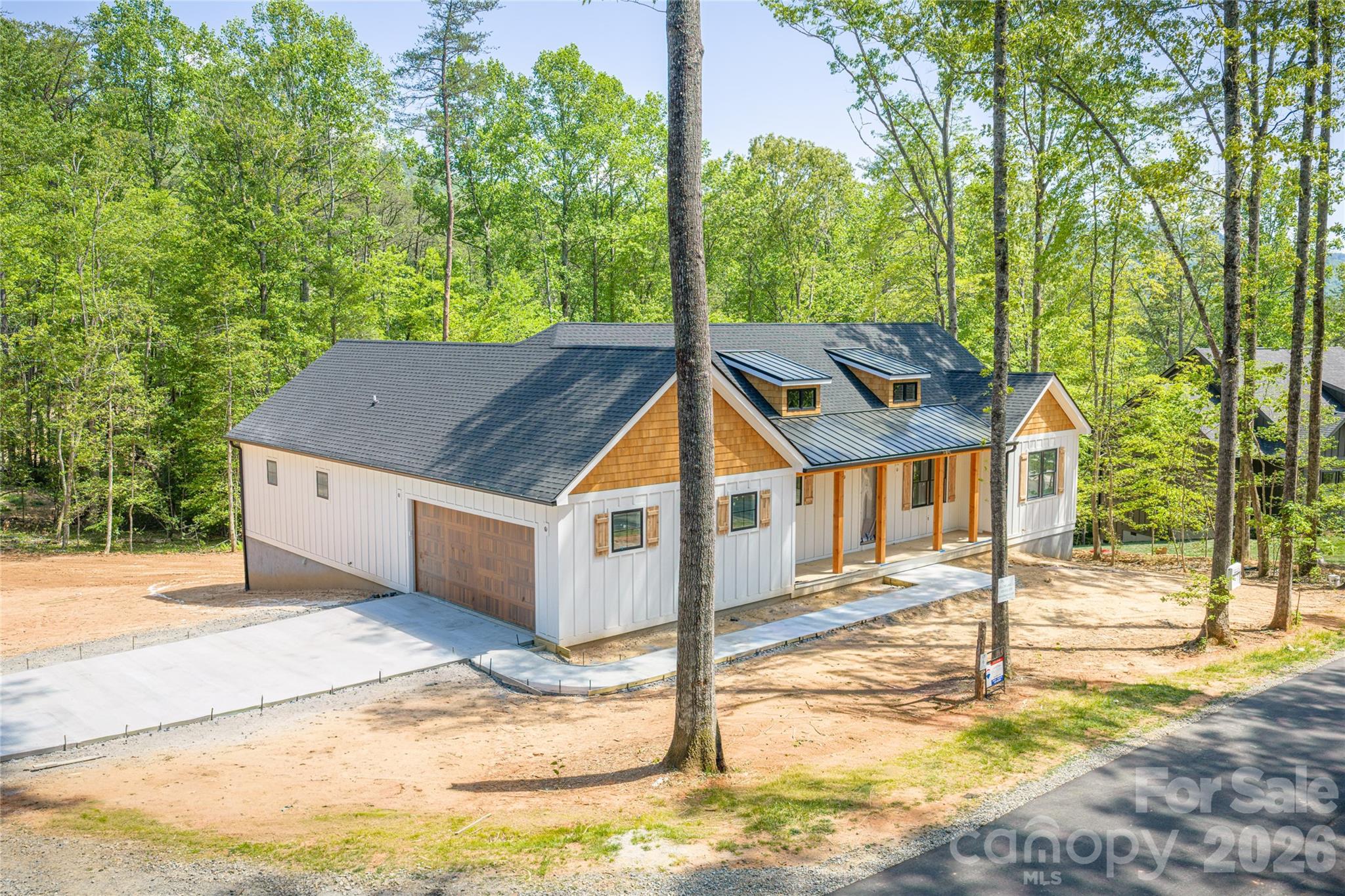 20 Nature Walk Lane Hendersonville NC 28739