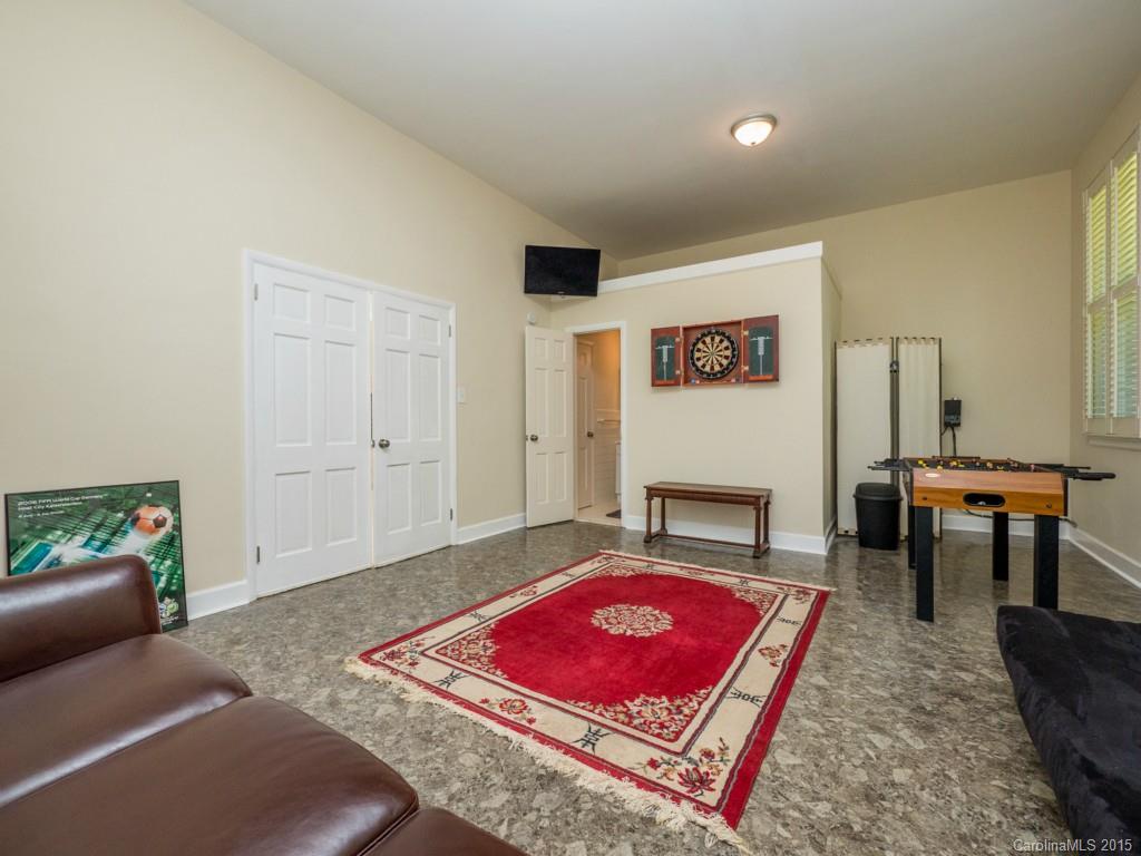 625 Brackenbury Lane Charlotte NC 28270