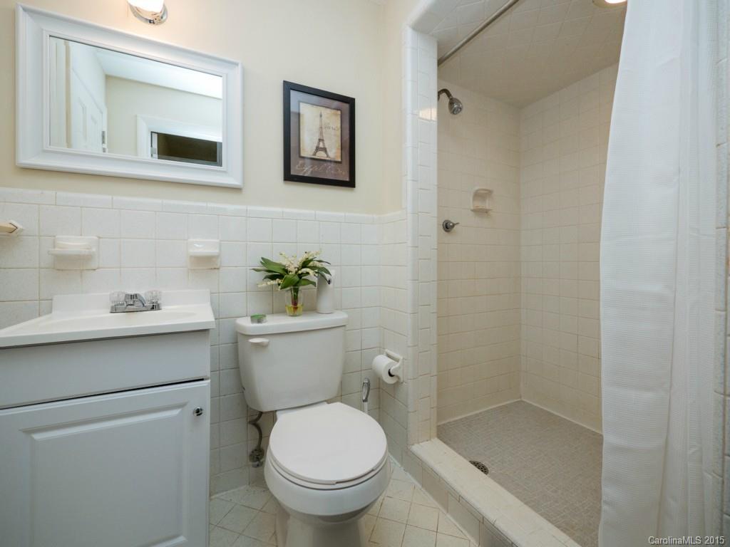 625 Brackenbury Lane Charlotte NC 28270