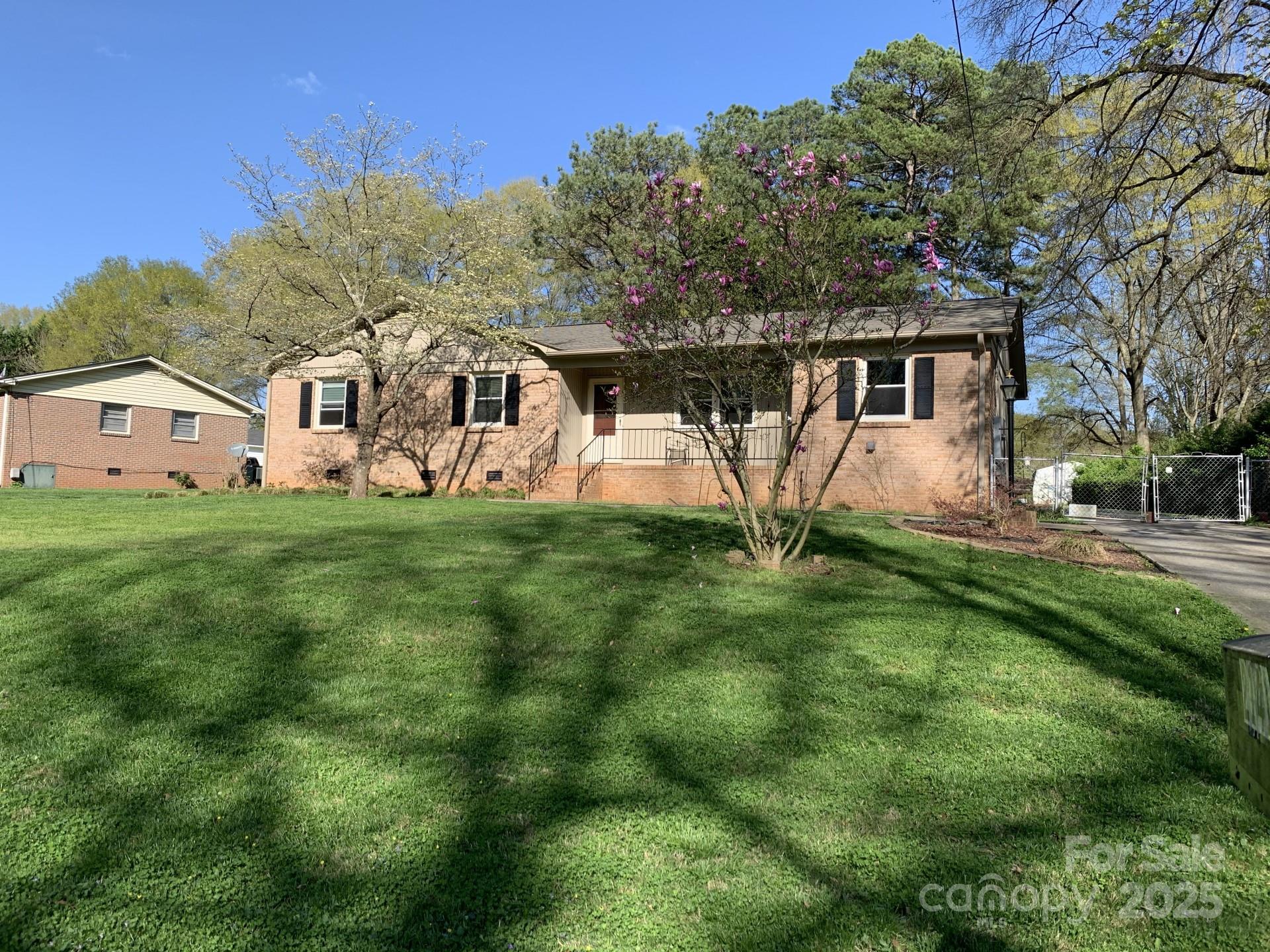 2141 Greenleaf Drive Gastonia NC 28054