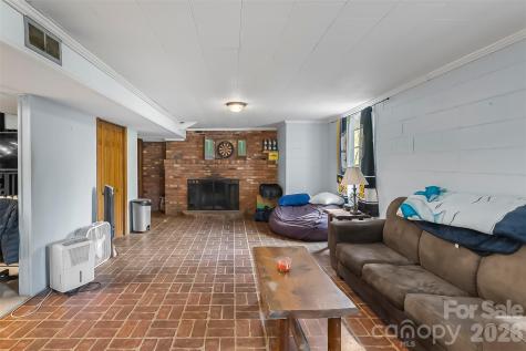 98 Limberlost Drive Hendersonville NC 28739
