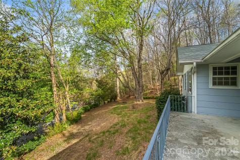 98 Limberlost Drive Hendersonville NC 28739
