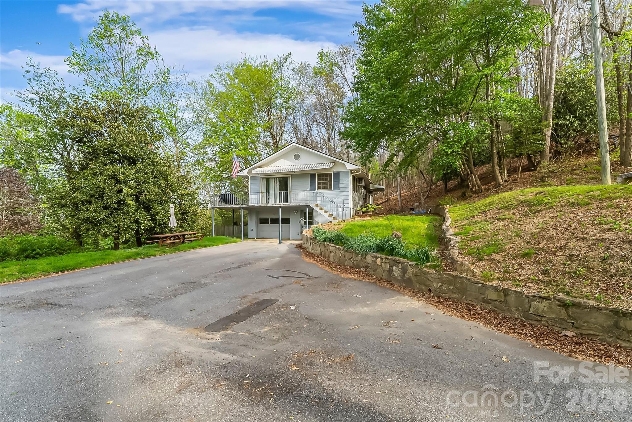 98 Limberlost Drive Hendersonville NC 28739