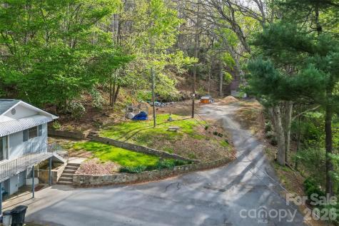 98 Limberlost Drive Hendersonville NC 28739