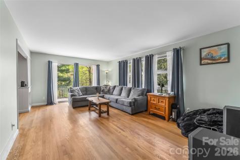 98 Limberlost Drive Hendersonville NC 28739