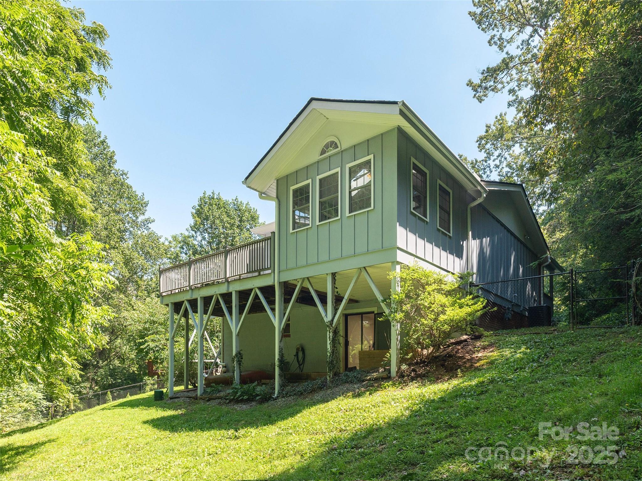 21 Laurel Park Drive Arden NC 28704