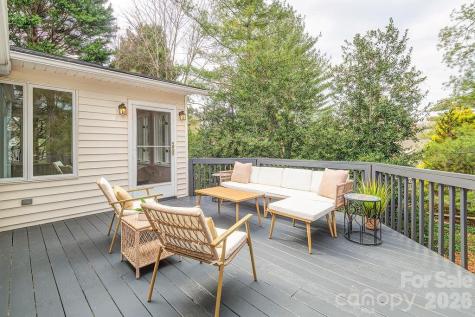 70 Forest Lake Drive Asheville NC 28803