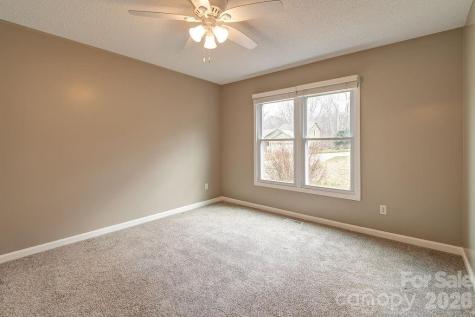 70 Forest Lake Drive Asheville NC 28803