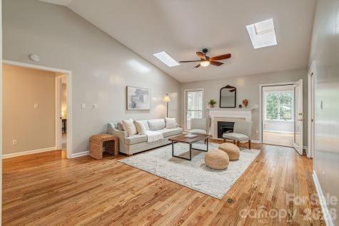 70 Forest Lake Drive Asheville NC 28803