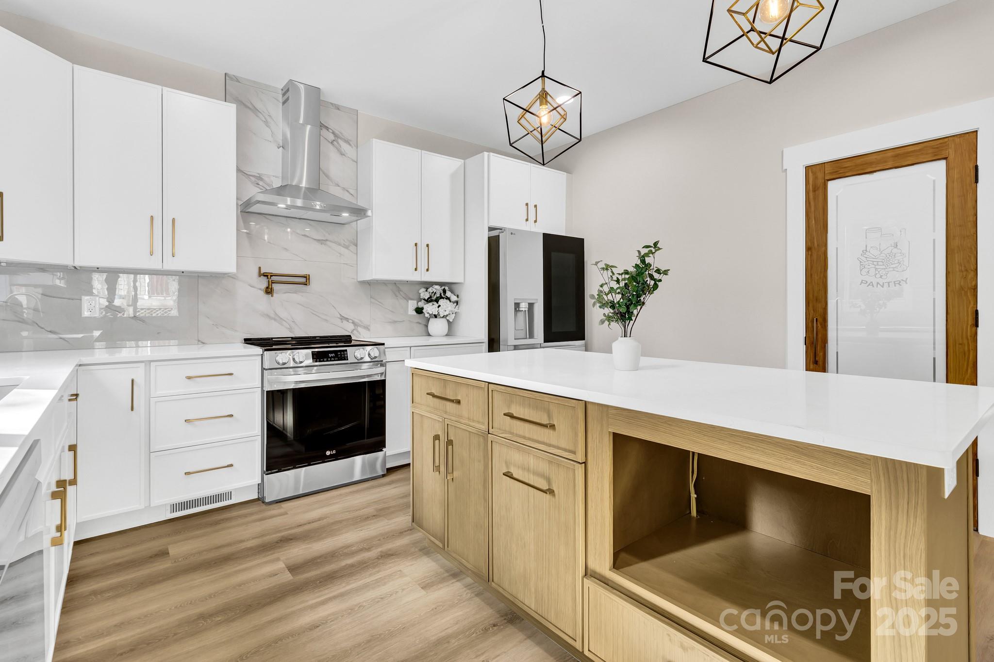 19 Lamar Avenue Asheville NC 28803