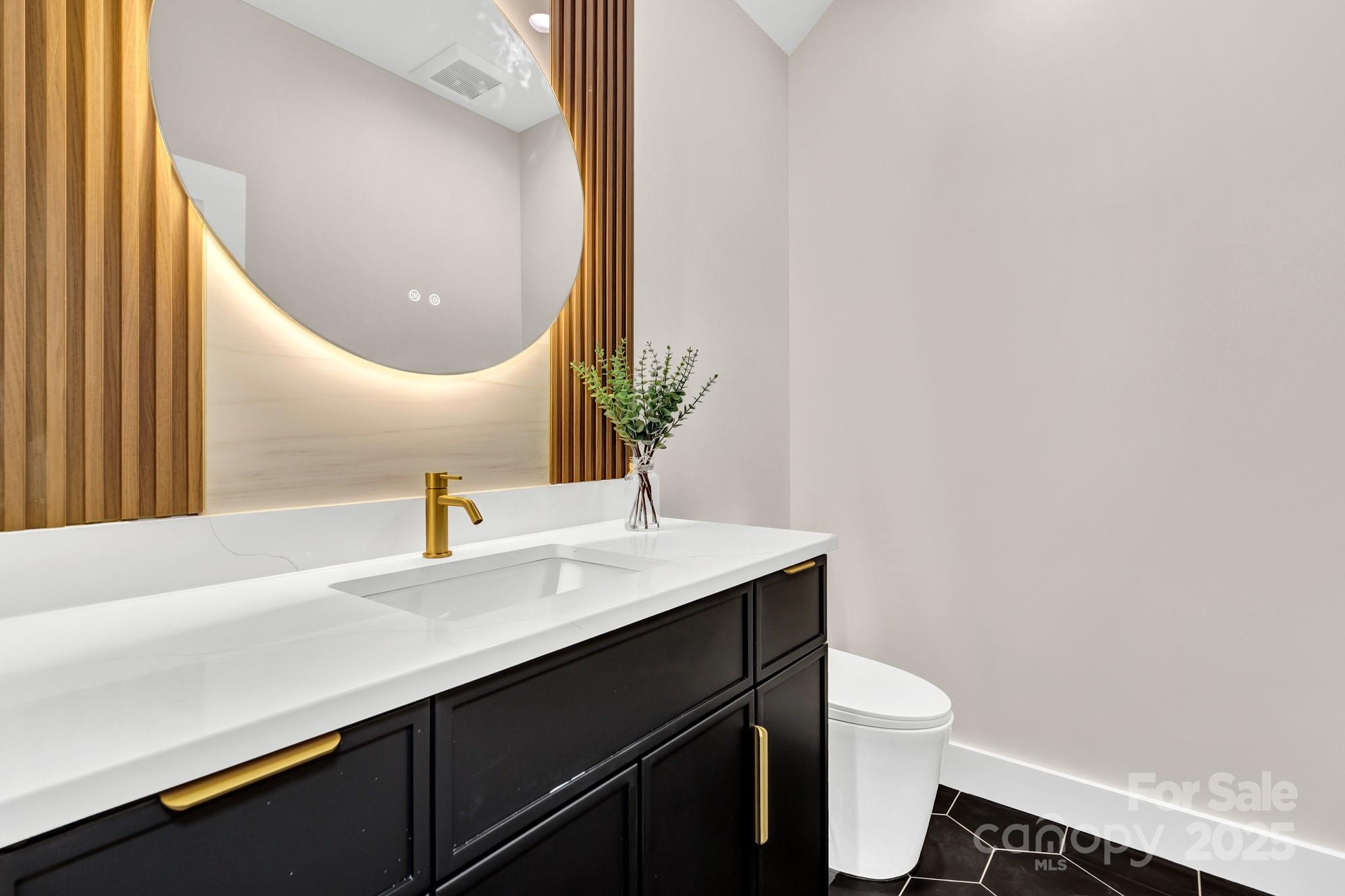 19 Lamar Avenue Asheville NC 28803